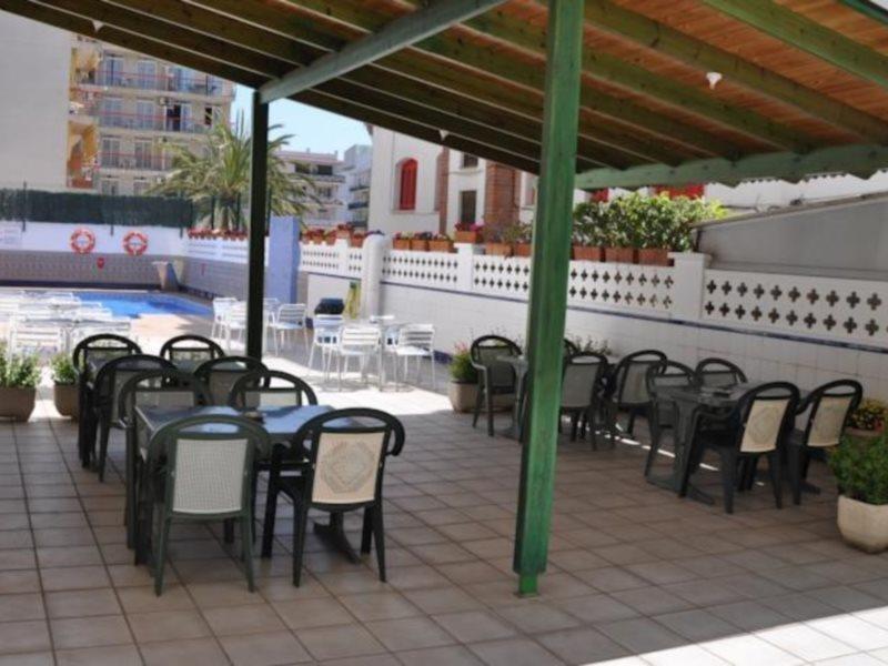 Aparthotel Safari Calella Dış mekan fotoğraf