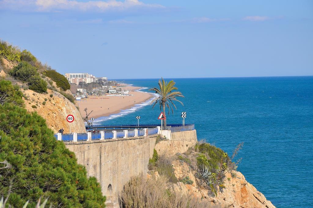 Aparthotel Safari Calella Dış mekan fotoğraf